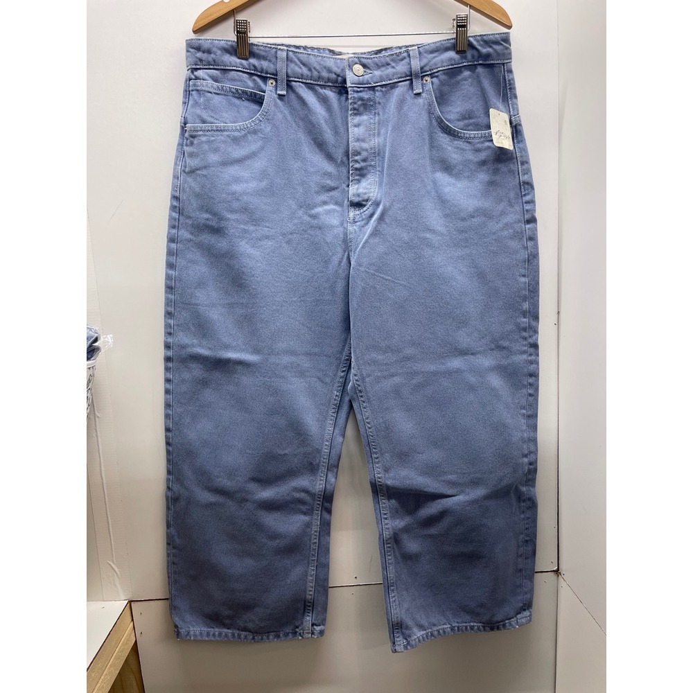 We The Free Deep Trance Boyfriend Jeans Light Blue Denim Size 32 NWT